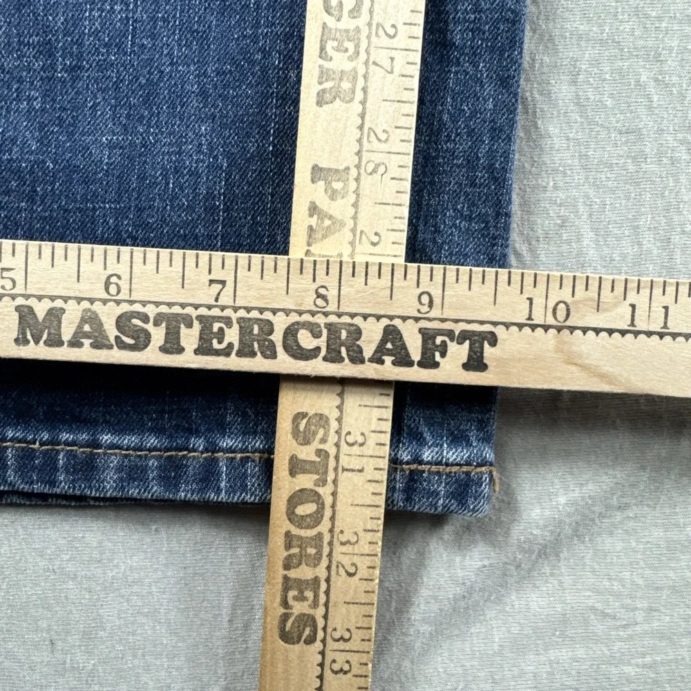Signature Levi Strauss Gold Jeans Mens 42x32 Relaxed Blue Denim Pants Stretch